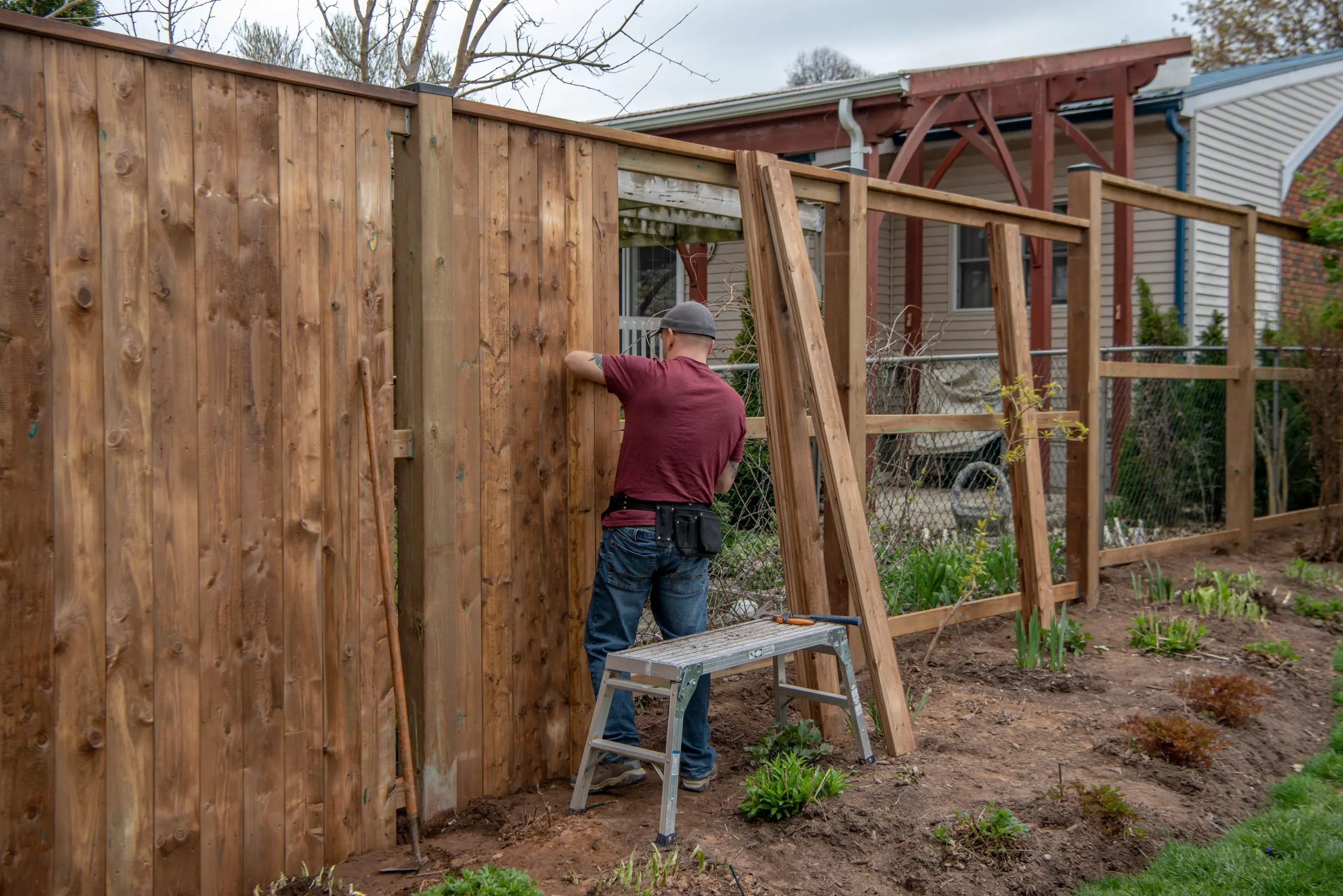 tall privacy fence builder Fenton MO tall privacy fence installed Fenton MO