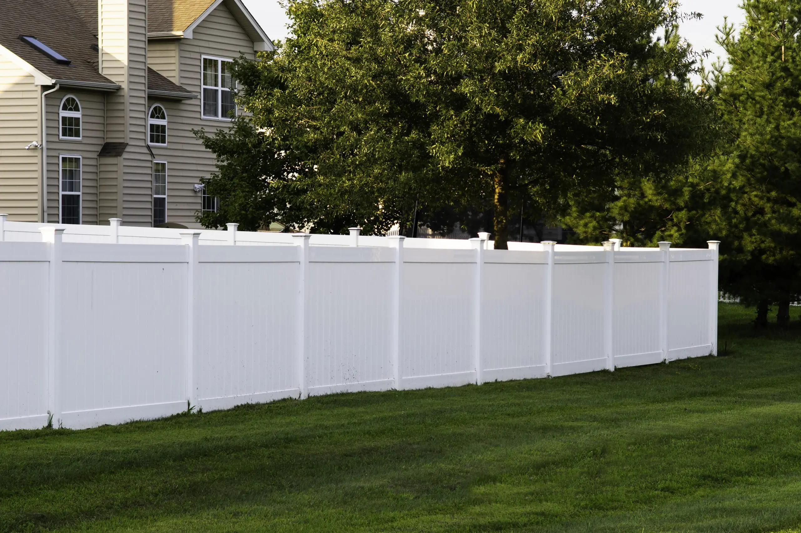 Vinyl fence contractor fenton mo